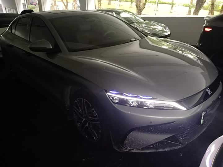 Фото 4 - BYD Han
