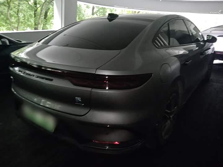 Фото 7 - BYD Han