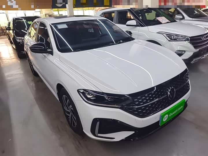 Фото 4 - Volkswagen Lavida