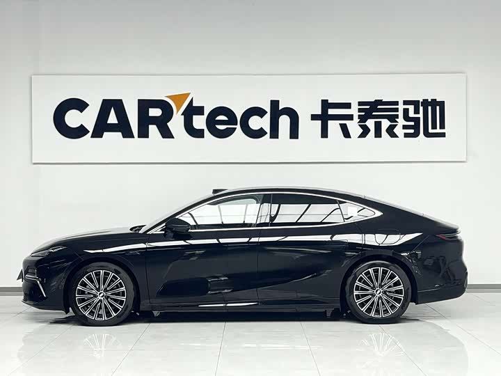 Geely Galaxy Starshine 8 EM-i 2025 2025款 130km EM-P 星舰版