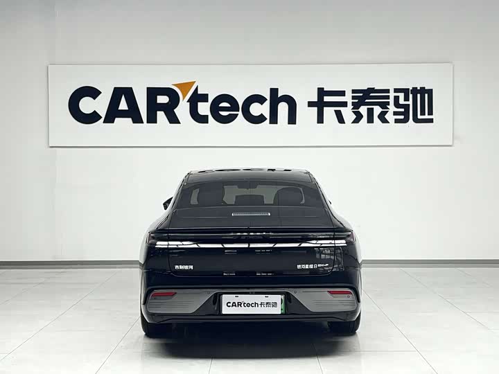 Geely Galaxy Starshine 8 EM-i 2025 2025款 130km EM-P 星舰版