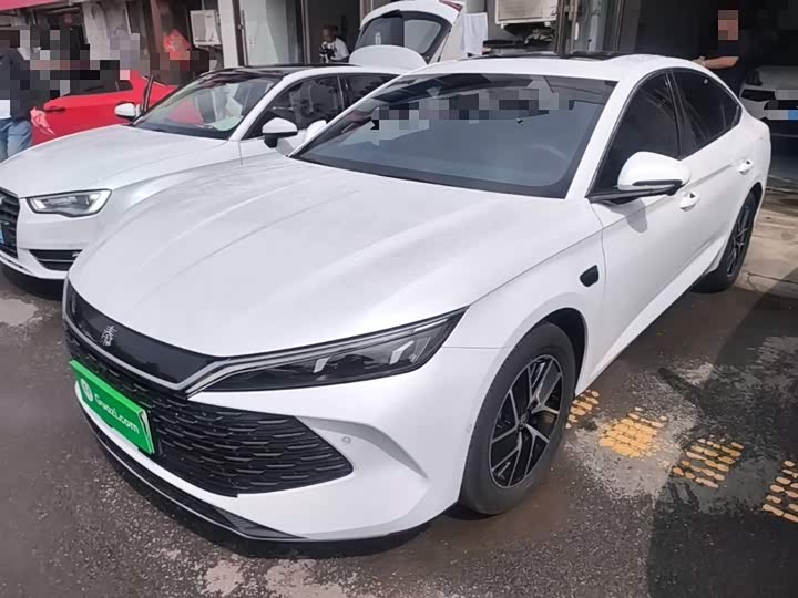 Фото 1 - BYD Qin L
