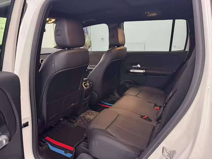 Mercedes-Benz GLB-Class 2022 2022款 GLB 200 时尚型