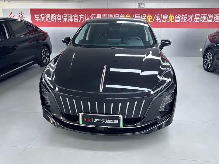 Zdjęcie 2 - Hongqi E-QM5