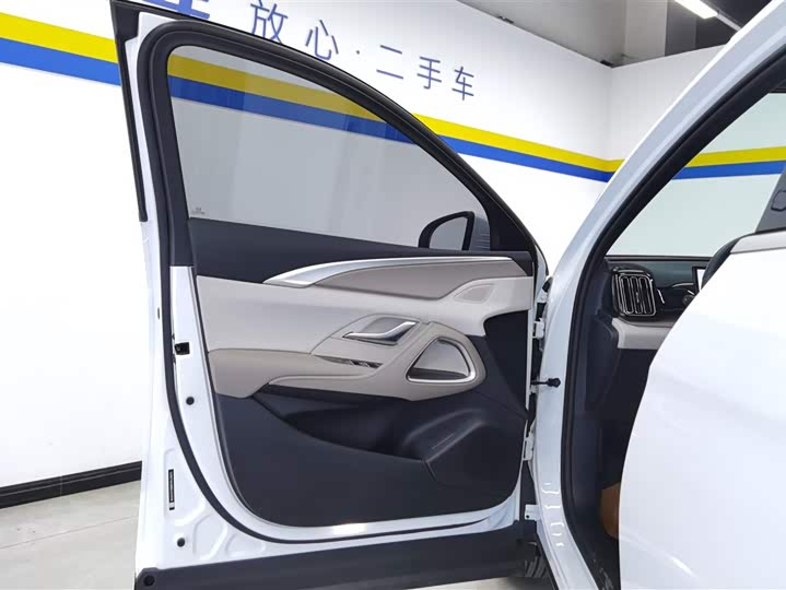Фото 7 - BYD Song Pro Hybrid
