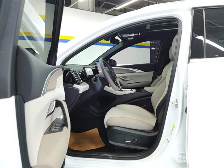 Фото 9 - BYD Song Pro Hybrid