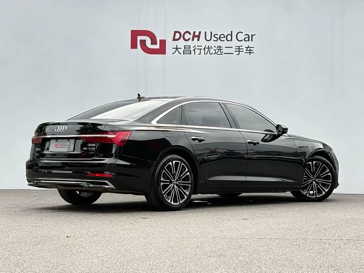 Фото 4 - Audi A6L