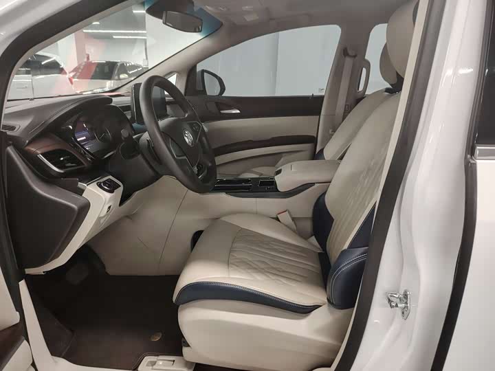 Buick GL8 ES 2021 2021款 陆上公务舱 652T 豪华型
