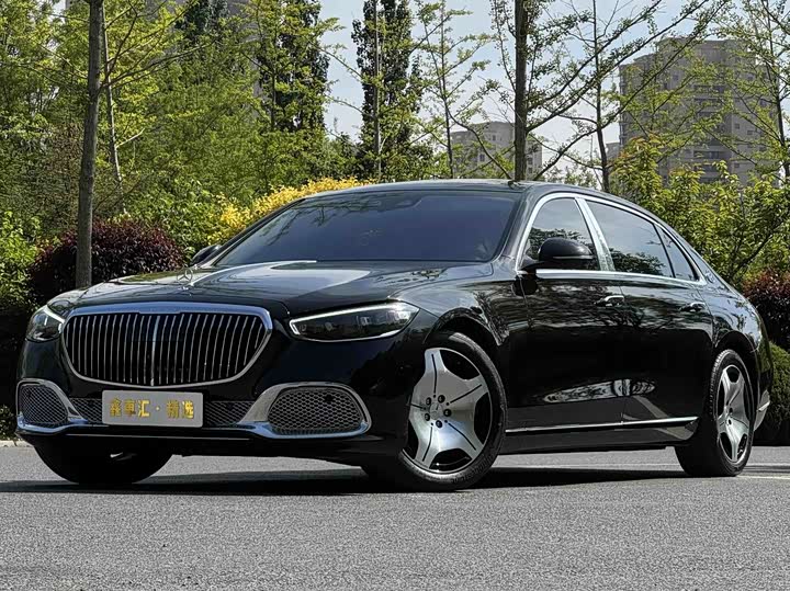 Фото 3 - Mercedes-Benz Maybach S-Class