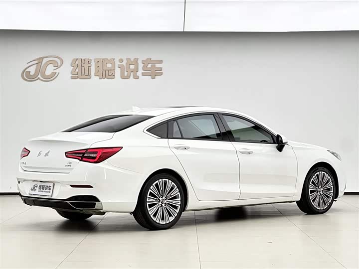 Фото 5 - Hongqi H5