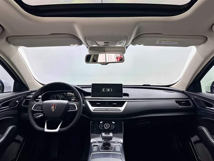 Фото 8 - Hongqi H5