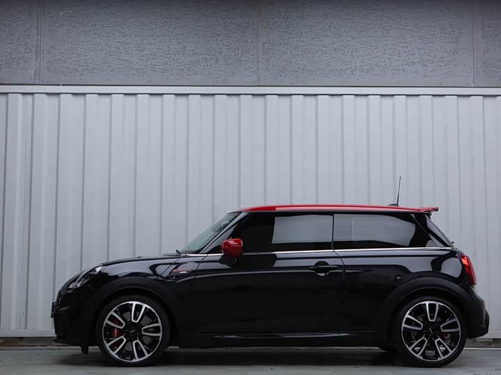 Фото 2 - Mini Mini JCW