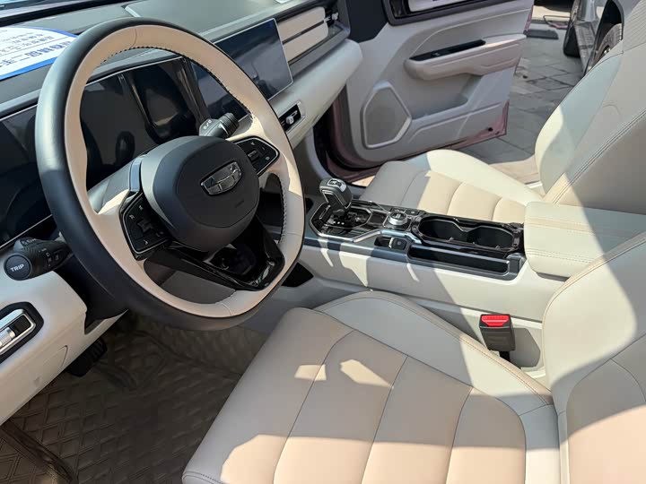 Geely Icon 2023 2023款 1.5TD 巧克力醇巧版