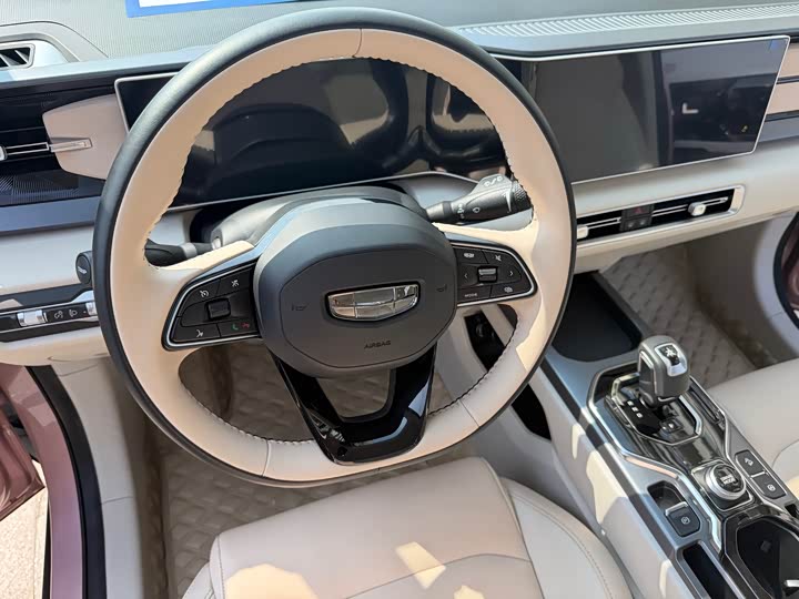 Geely Icon 2023 2023款 1.5TD 巧克力醇巧版