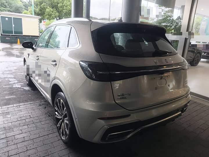 Zdjęcie 5 - Hongqi HS5