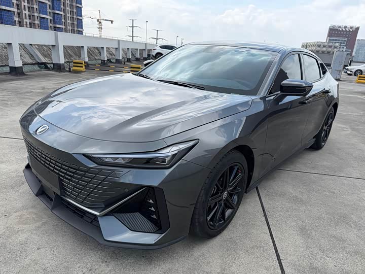 Zdjęcie 1 - Changan UNI-V
