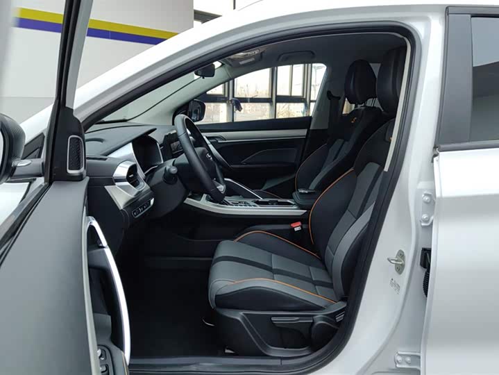 Geely Coolray 2024 2024款 1.5T DCT 龙腾