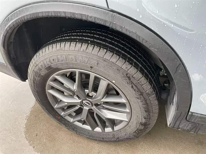 Nissan X-Trail 2025 2025款 荣誉 2.0L 两驱领先版