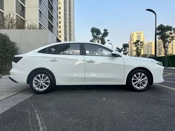 Roewe i5 2026 2026款 1.5L CVT豪华版