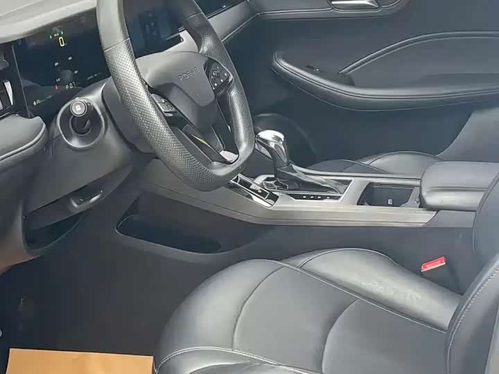 Roewe i5 2026 2026款 1.5L CVT豪华版