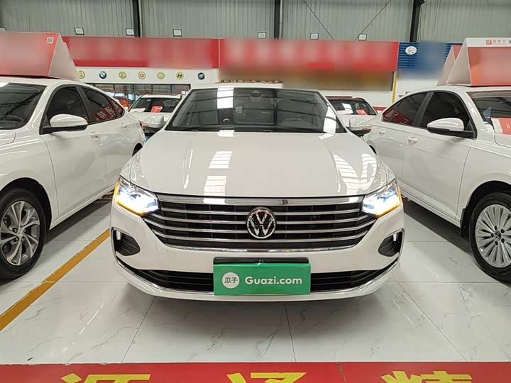 Фото 3 - Volkswagen Lavida