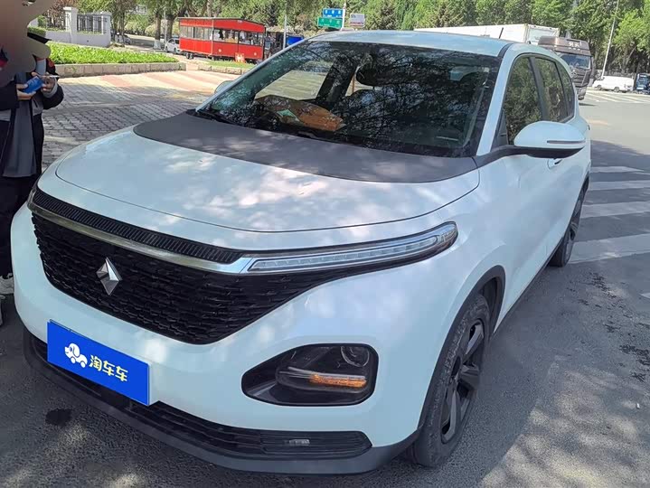2019 Baojun RM-5