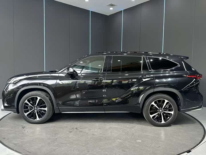 Toyota Crown Kluger 2024 2024款 2.5L HEV四驱尊贵版