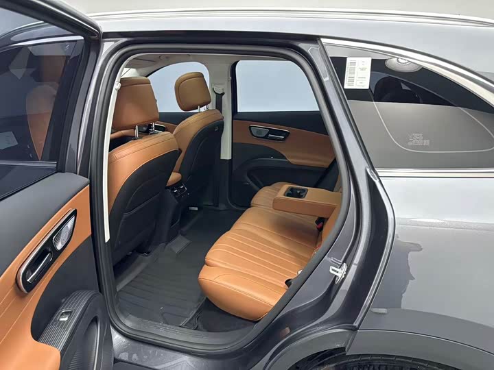Chery Tiggo 8 2026 2026款 第五代 虎款 鲲鹏1.6T 自动旗舰型