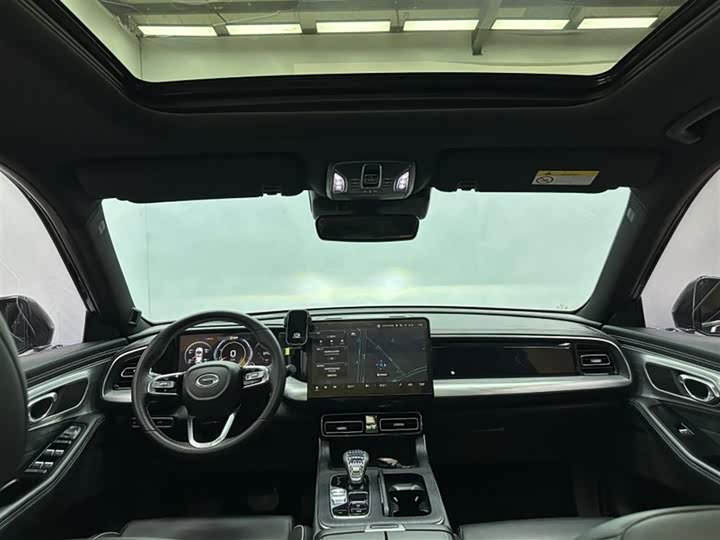 GAC Trumpchi GS8 2022 2022款 领航系列 2.0TGDI 两驱豪华智联版（七座）