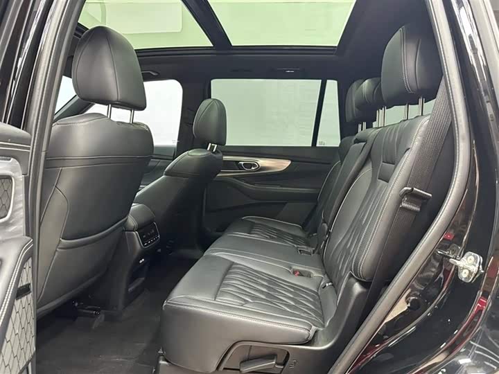 GAC Trumpchi GS8 2022 2022款 领航系列 2.0TGDI 两驱豪华智联版（七座）