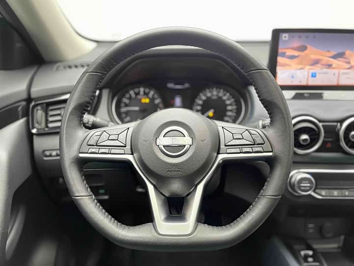 Nissan X-Trail 2025 2025款 荣誉 2.0L 两驱领先版