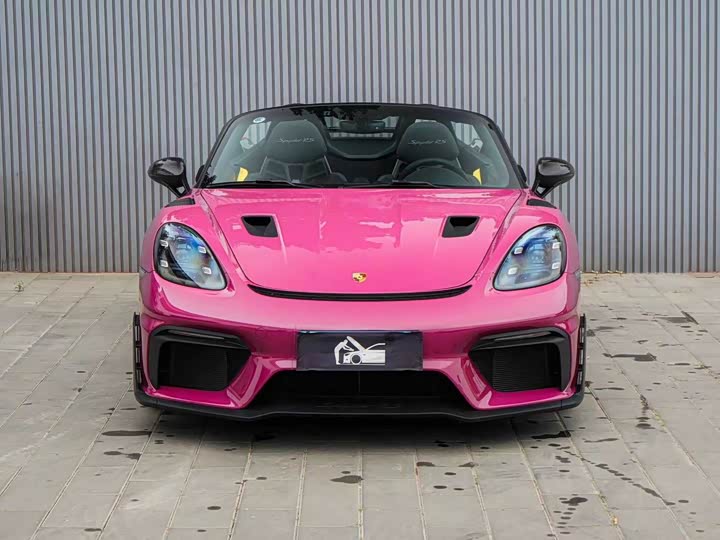 صورة 2 - Porsche 718