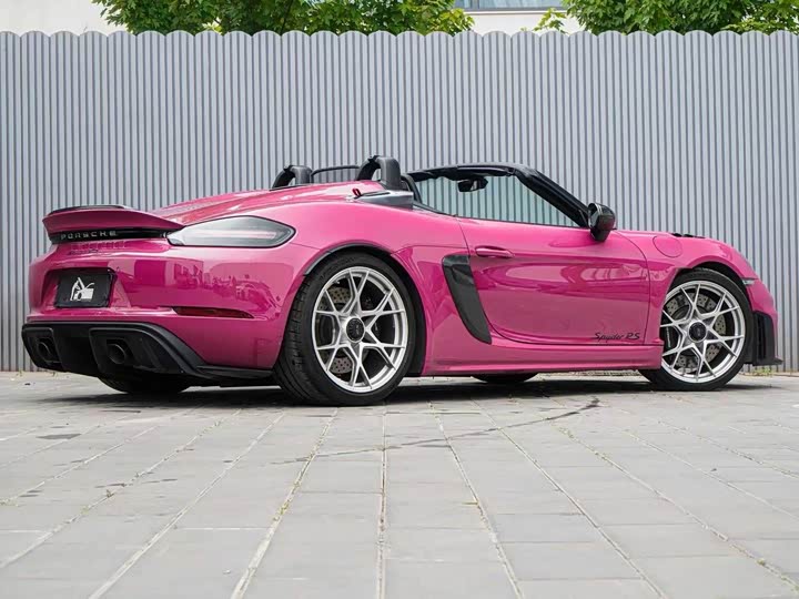 صورة 3 - Porsche 718