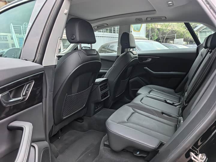 Audi Q8 2024 2024款 55 TFSI 豪华动感型