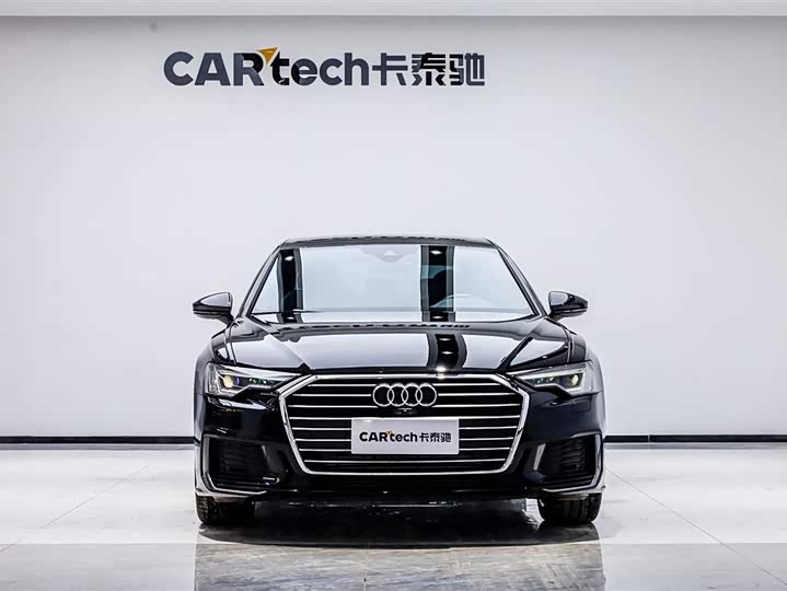 Фото 2 - Audi A6L