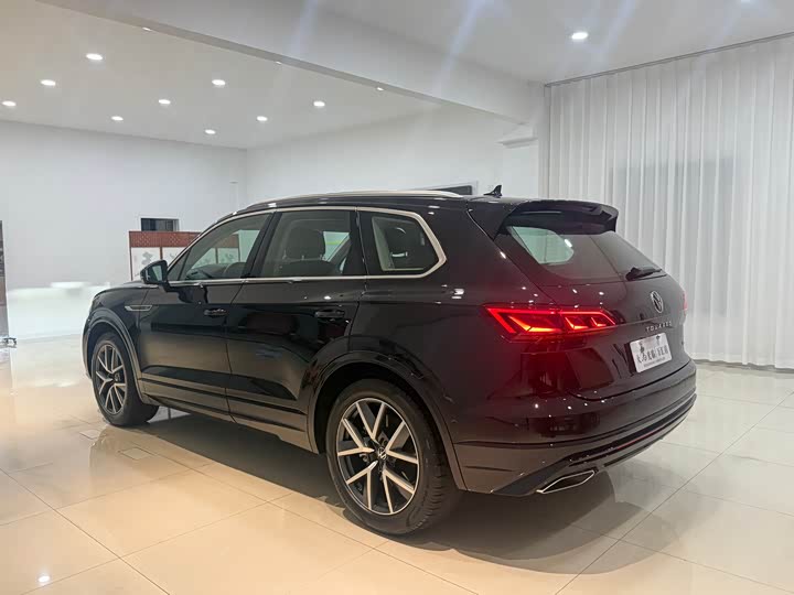 Volkswagen Touareg 2022 2022款 3.0TSI 锐享版 经典运动套装