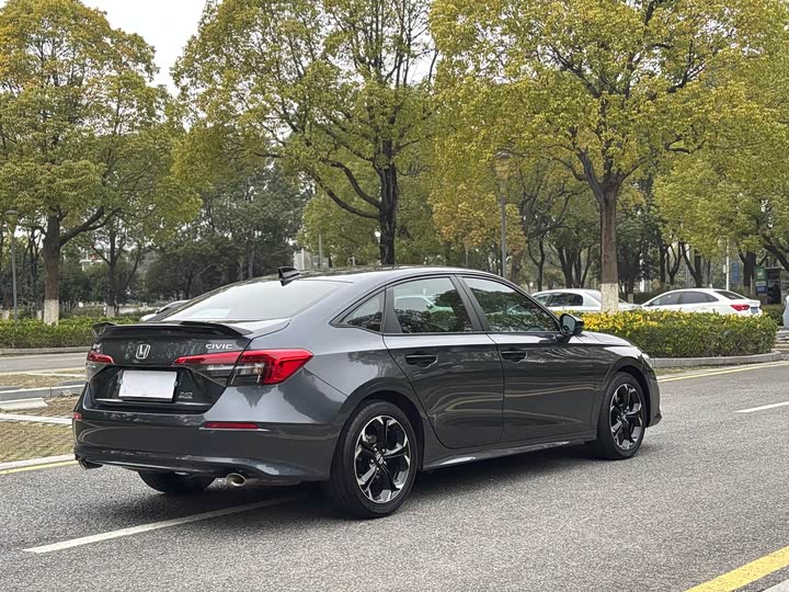 Photo 6 - Honda Civic