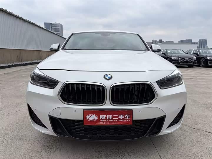 Фото 2 - BMW X2