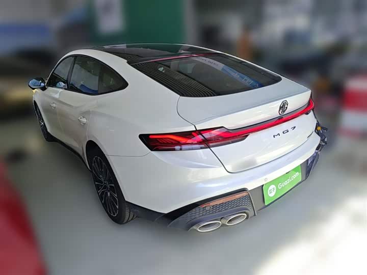 MG Motor 7 2025 2025款 1.5T 300 DCT优雅版