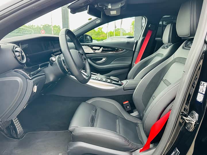2025 Mercedes-Benz AMG GT