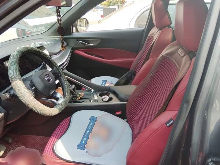 Changan CS35 Plus 2021 2021款 蓝鲸NE 1.4T DCT尊贵型