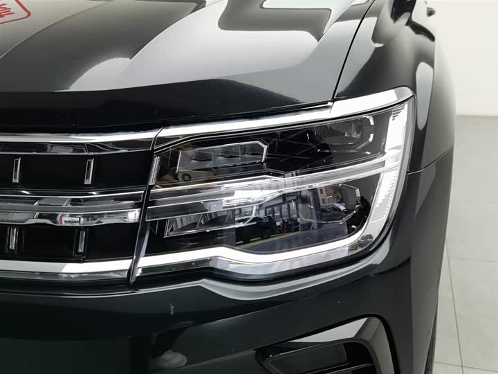 Фото 7 - Volkswagen Teramont Pro