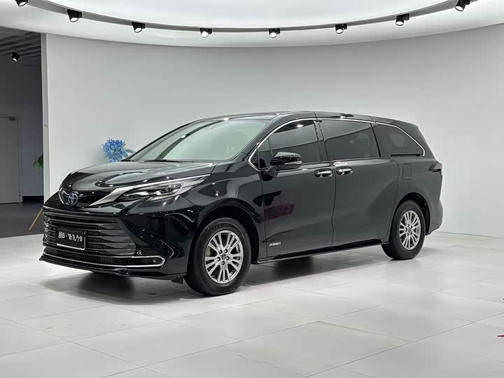 Toyota Sienna 2021 2021款 2.5L混动 尊贵版