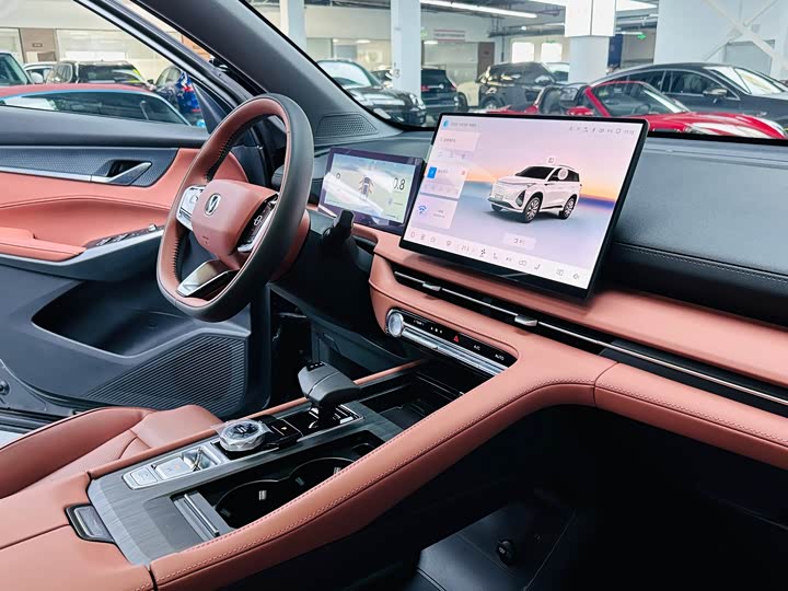 Changan CS75 Plus 2026 2026款 智慧冠军版 1.5T 新蓝鲸 智航型