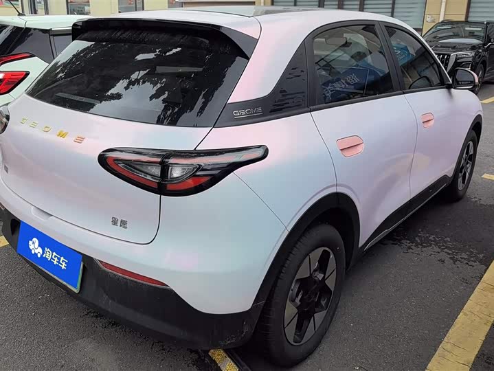 Фото 3 - Geely Galaxy Geome