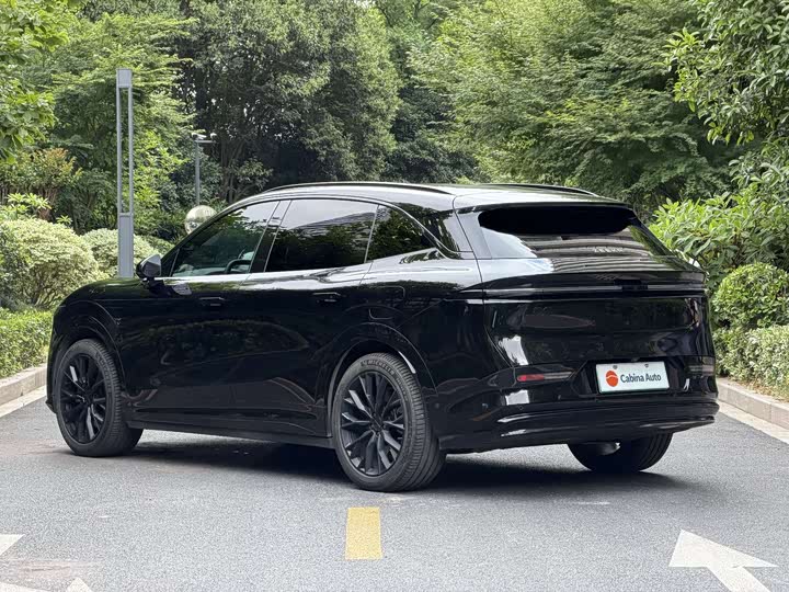Zeekr 7X 2025 2025款 75kWh 后驱智驾版