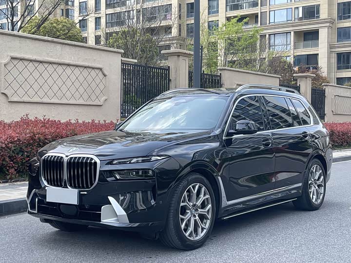 BMW X7 2023 2023款 xDrive40i 领先型豪华套装