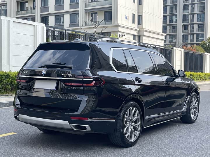 BMW X7 2023 2023款 xDrive40i 领先型豪华套装