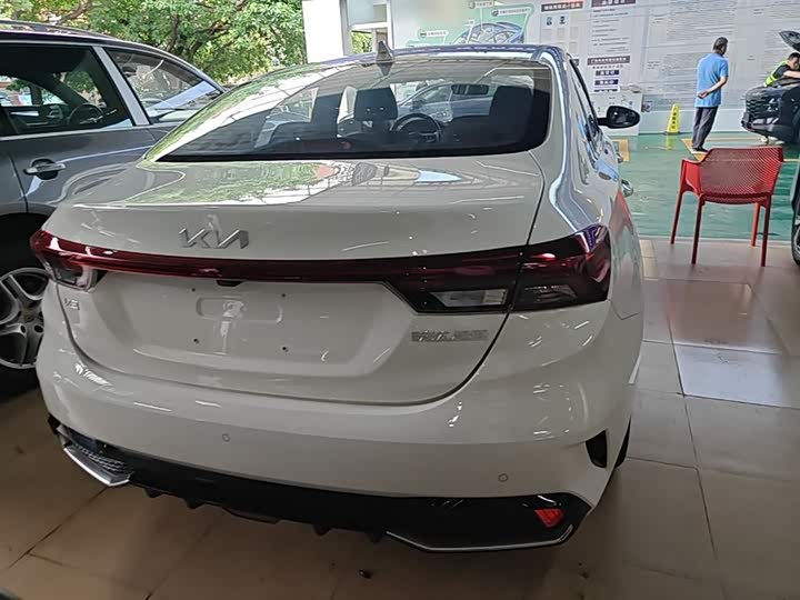 Kia K3 2024 2024款 1.5L CVT舒适优享版