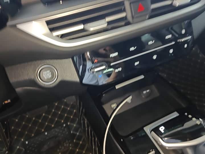 Kia K3 2024 2024款 1.5L CVT舒适优享版